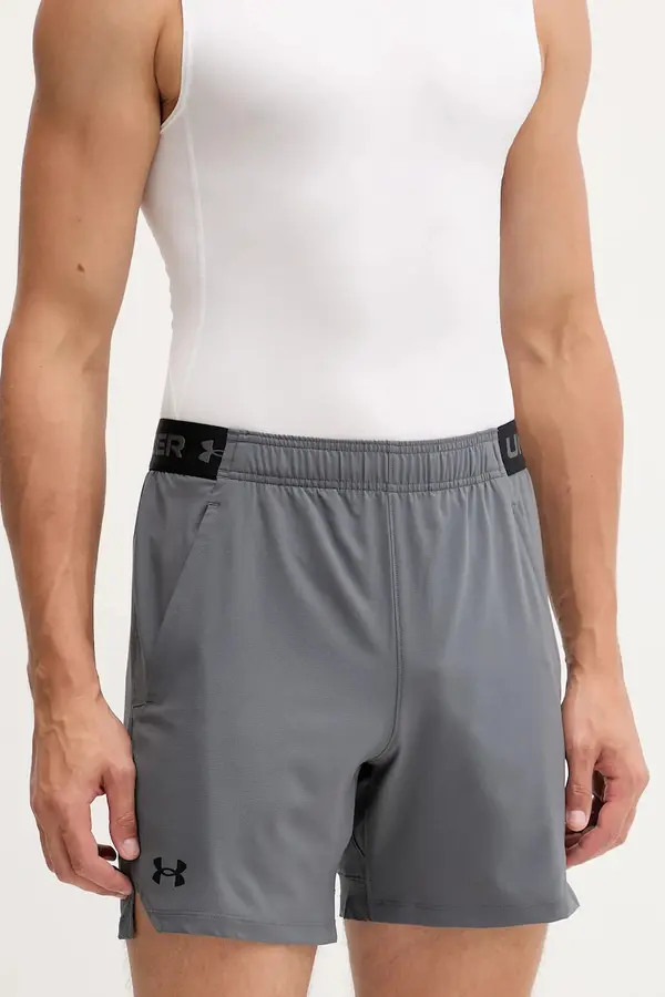 Under Armour Kratke hlače za trening Under Armour