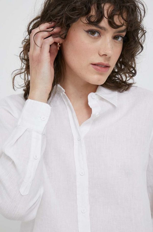 United Colors of Benetton Lanena košulja United Colors of Benetton boja: bijela, regular, s klasičnim ovratnikom