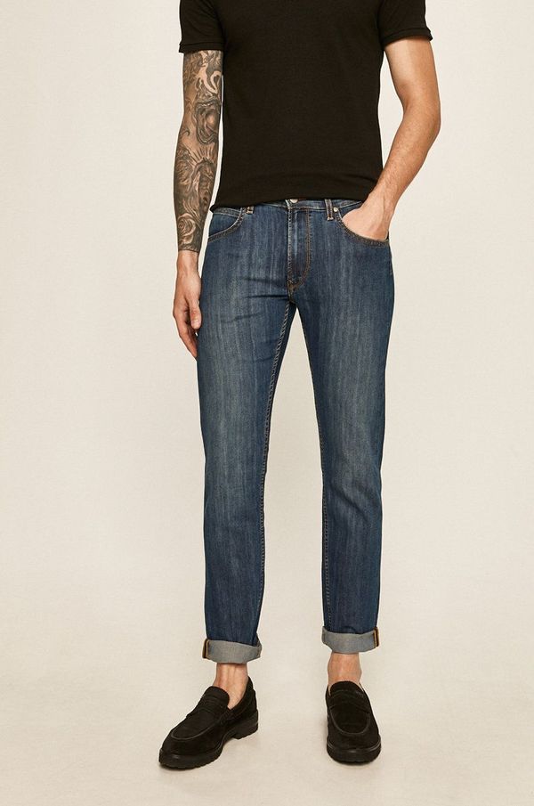 Lee Lee - Traperice Daren