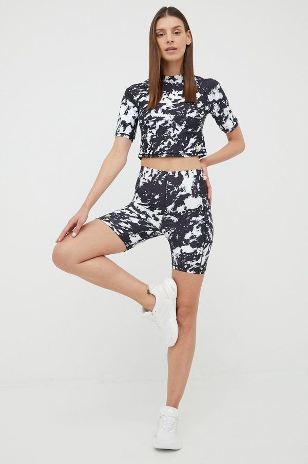 Superdry Majica kratkih rukava Superdry za žene, boja: crna