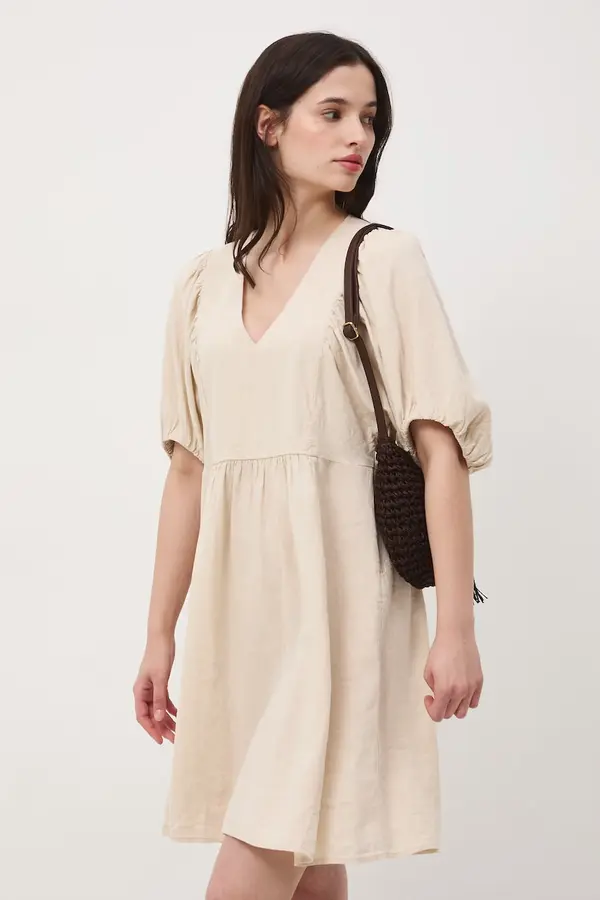 Medicine Medicine haljina oversize s lanom