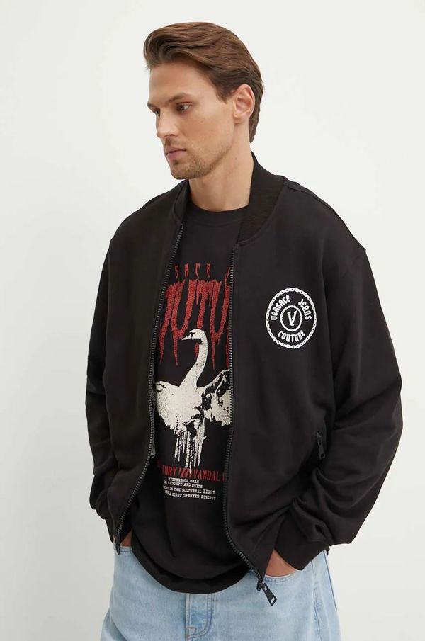 Versace Jeans Couture Pamučna dukserica Versace Jeans Couture za muškarce, boja: crna, s tiskom, 77GAIT04 CF00T