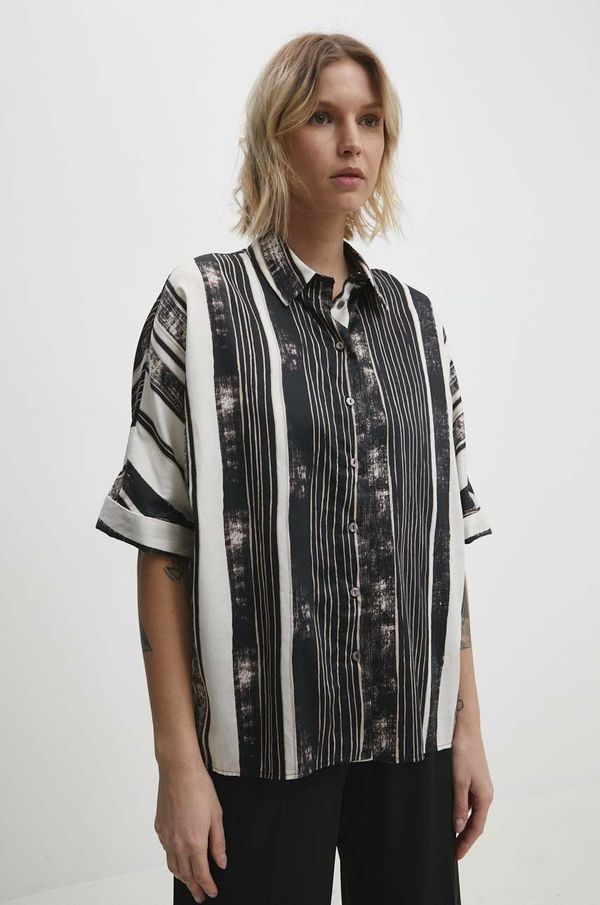 Answear Lab Pamučna košulja Answear Lab za žene, boja: bež, relaxed, s klasičnim ovratnikom