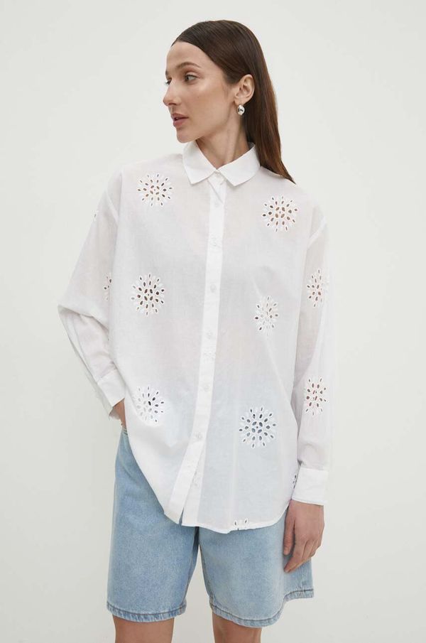 Answear Lab Pamučna košulja Answear Lab za žene, boja: bijela, relaxed, s klasičnim ovratnikom