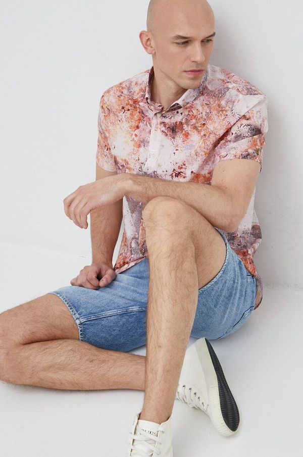 Guess Pamučna košulja Guess za muškarce, regular, o button-down ovratnikom