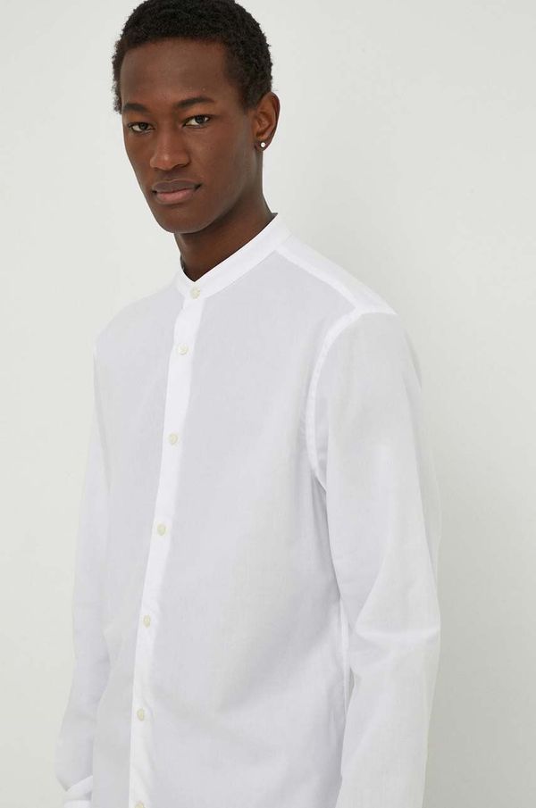 Tiger of Sweden Pamučna košulja Tiger Of Sweden za muškarce, boja: bijela, slim, s ruskim ovratnikom