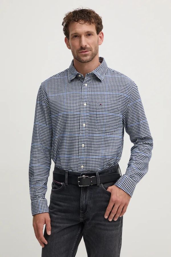 Tommy Hilfiger Pamučna košulja Tommy Hilfiger za muškarce, boja: tamno plava, relaxed, s klasičnim ovratnikom, MW0MW37324