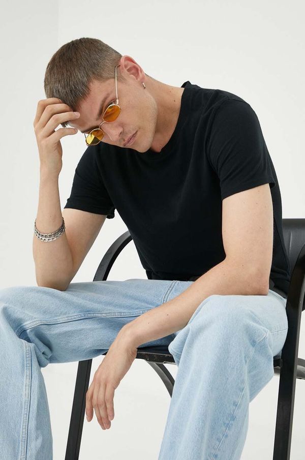 American Vintage Pamučna majica American Vintage boja: crna, glatki model