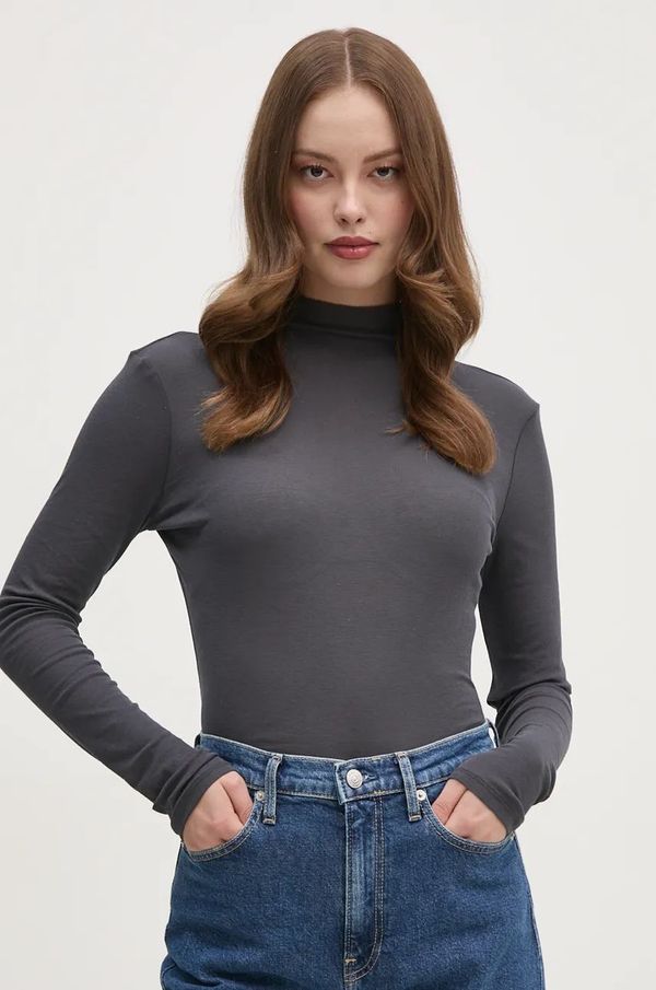 Calvin Klein Jeans Pamučna majica dugih rukava Calvin Klein Jeans boja: siva, s poludolčevitom, J20J224453