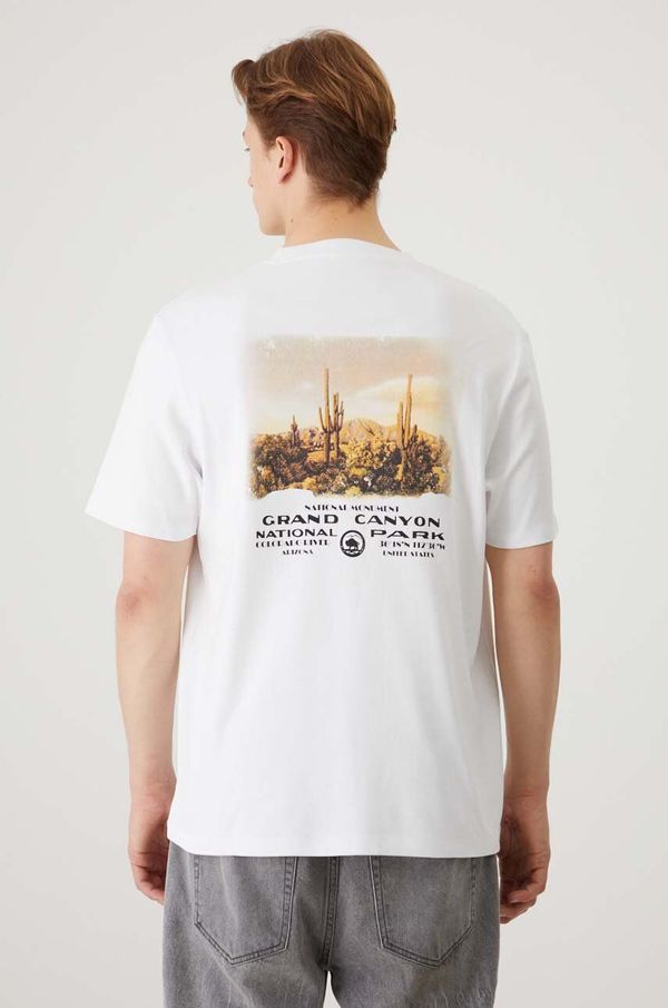 Medicine Pamučna majica Medicine za muškarce, boja: bijela, s tiskom