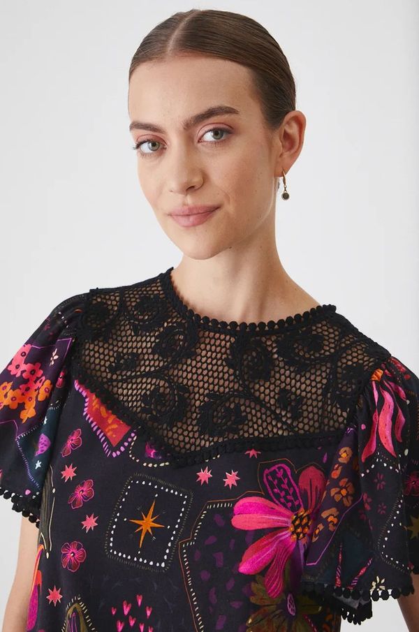 Medicine Pamučna majica Medicine za žene, boja: crna