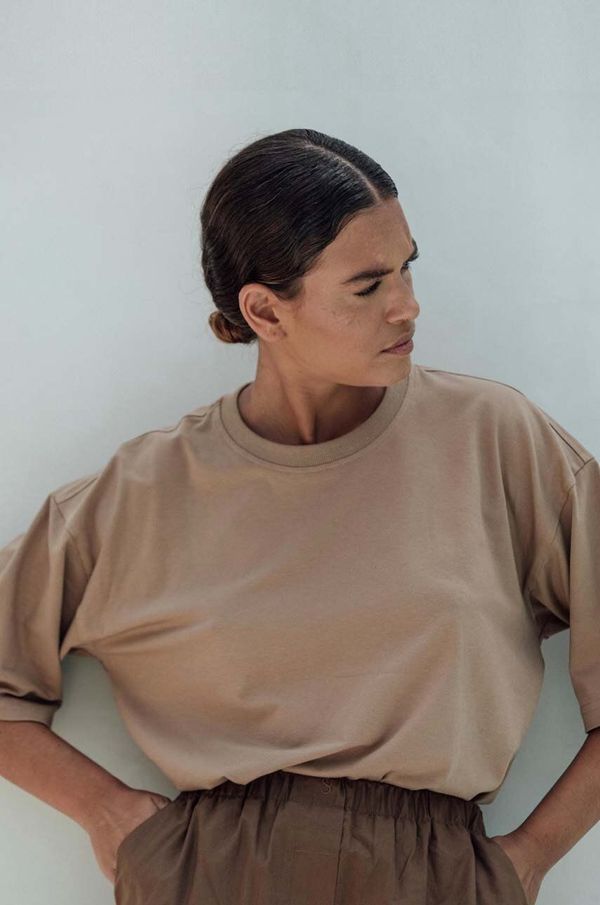 Muuv. Pamučna majica MUUV. boja: smeđa