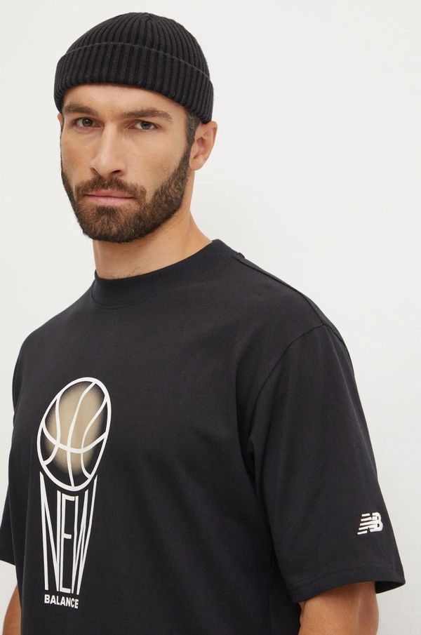 New Balance Pamučna majica New Balance za muškarce, boja: crna, s tiskom, MT44585BK