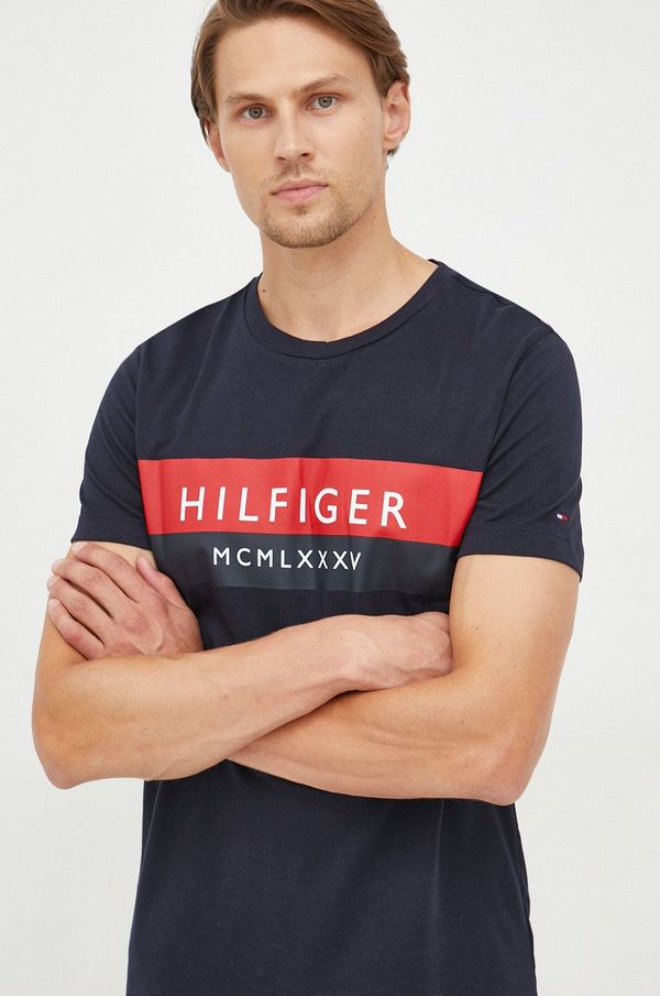 Tommy Hilfiger Pamučna majica Tommy Hilfiger boja: tamno plava, s tiskom