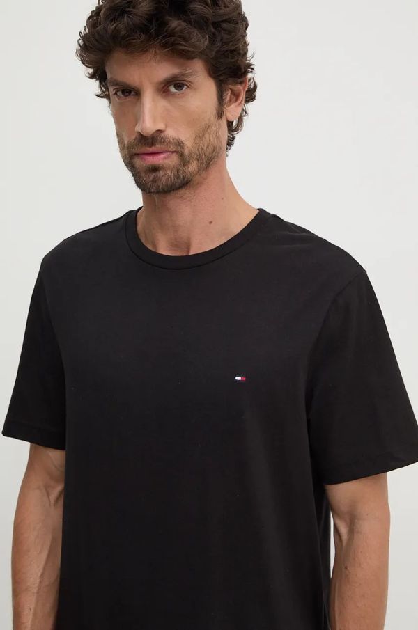 Tommy Hilfiger Pamučna majica Tommy Hilfiger za muškarce, boja: crna, bez uzorka, MW0MW37267