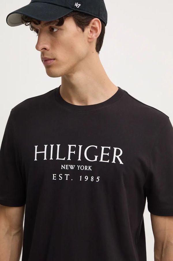 Tommy Hilfiger Pamučna majica Tommy Hilfiger za muškarce, boja: crna, s tiskom, MW0MW36499