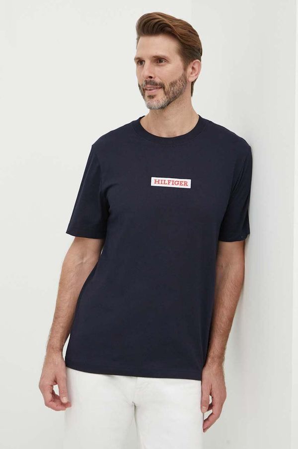 Tommy Hilfiger Pamučna majica Tommy Hilfiger za muškarce, boja: tamno plava, s aplikacijom, MW0MW34373