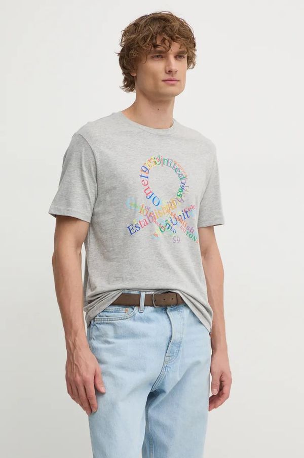 United Colors of Benetton Pamučna majica United Colors of Benetton za muškarce, boja: siva, s tiskom, 3I1XU109Q