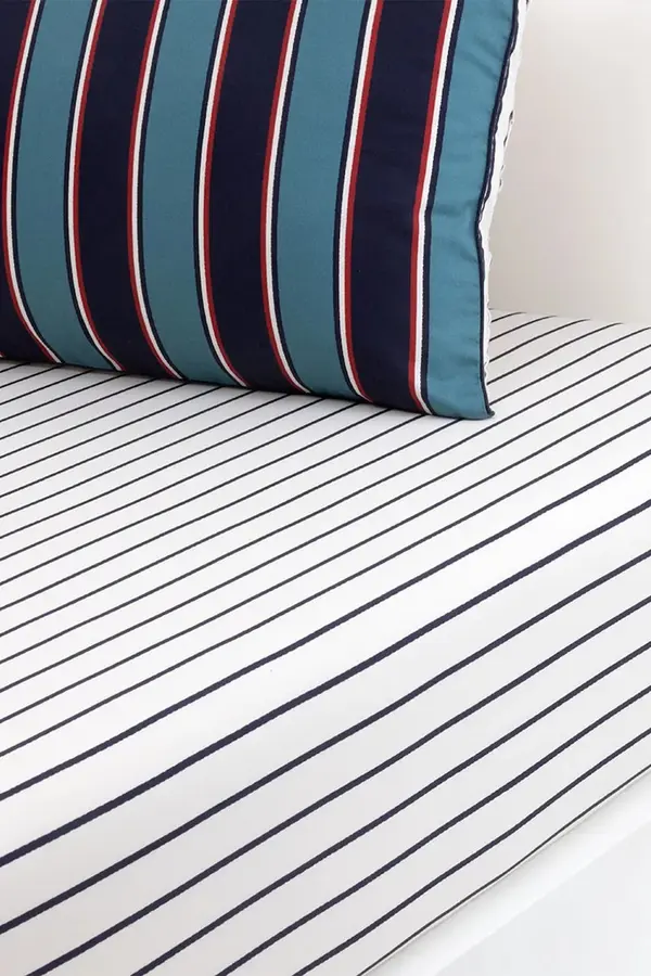 Lacoste Pamučna plahta s gumom Lacoste L BOLD 140 x 200 cm