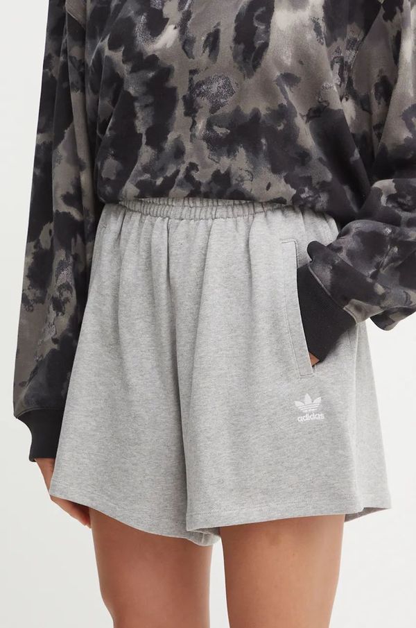 adidas Originals Pamučne kratke hlače adidas Originals boja: siva, melanž, visoki struk, IY7341