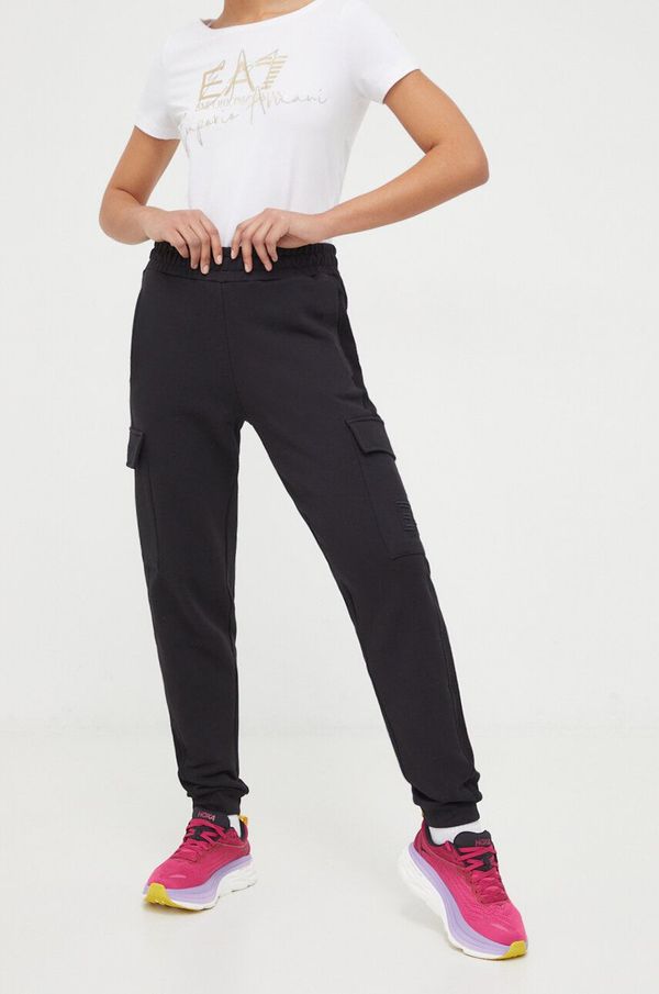EA7 Emporio Armani Pamučni donji dio trenirke EA7 Emporio Armani boja: crna, s aplikacijom