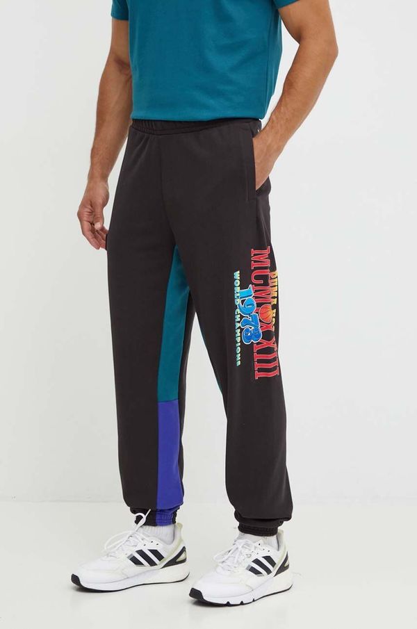 Puma Pamučni donji dio trenirke Puma boja: crna, s tiskom, 627217