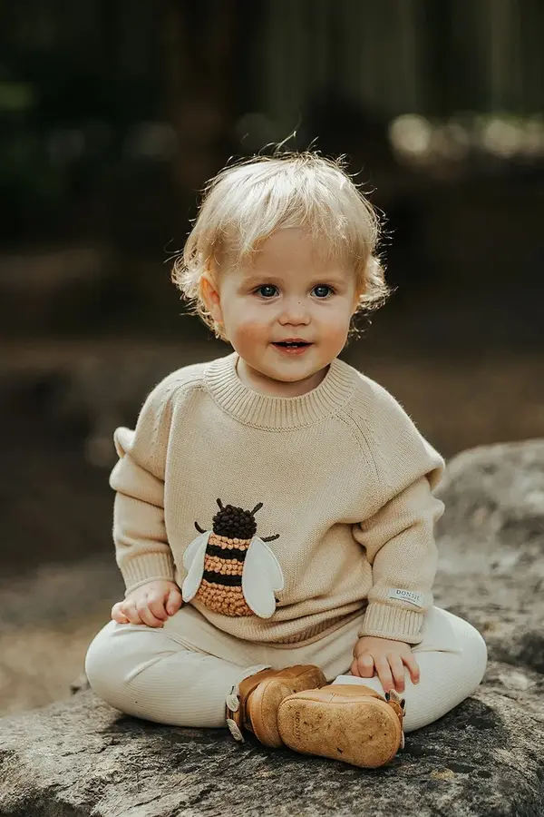 Donsje Pamučni pulover za bebe Donsje Valenthe Sweater Bee