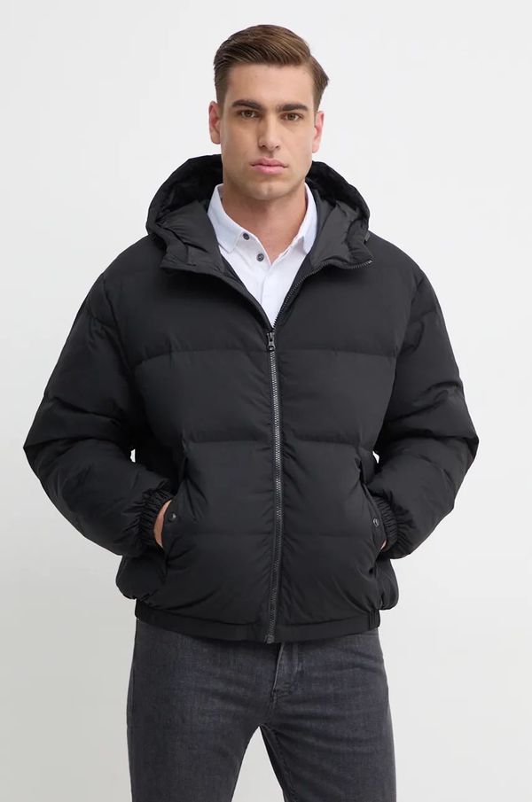 United Colors of Benetton Pernata jakna United Colors of Benetton za muškarce, boja: crna, za zimu, oversize, 2JF8UN05E