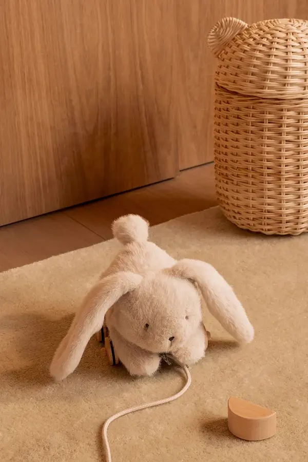 Liewood Plišana igračka Liewood Pera Rabbit Pull Along Toy