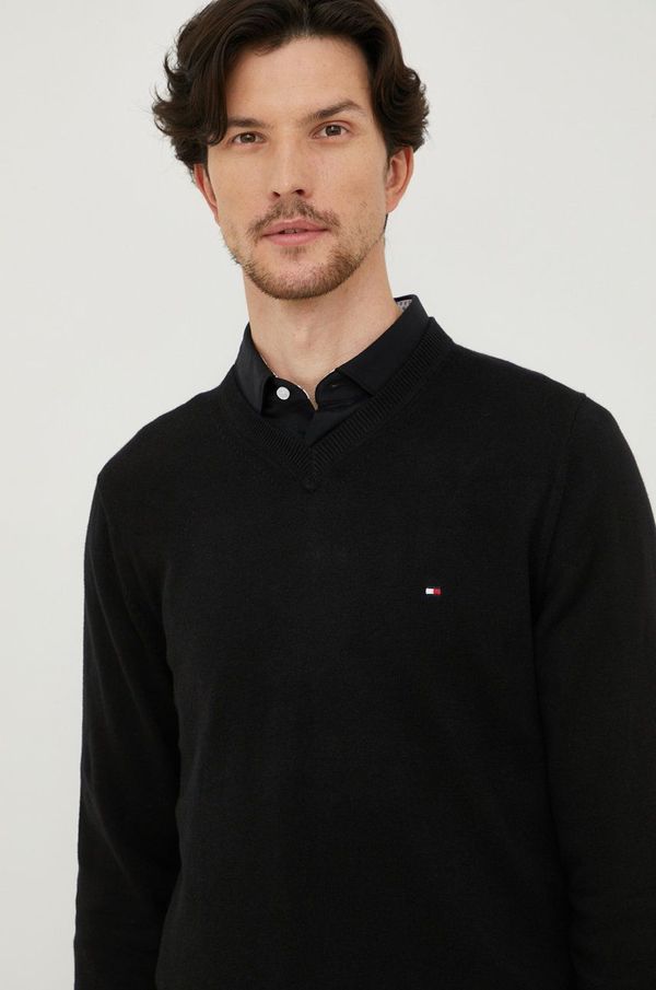 Tommy Hilfiger Pulover s dodatkom kašmira Tommy Hilfiger za muškarce, boja: crna, lagani