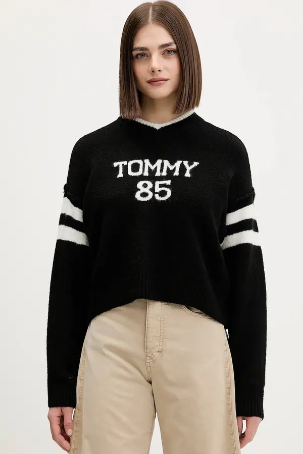 Tommy Jeans Pulover s dodatkom vune Tommy Jeans