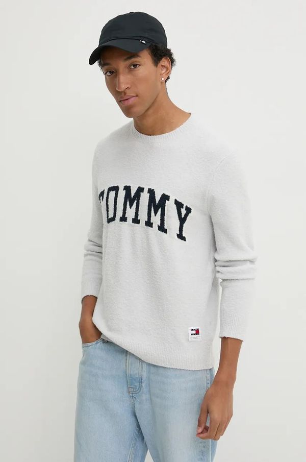 Tommy Jeans Pulover s dodatkom vune Tommy Jeans za muškarce, boja: siva, DM0DM19439