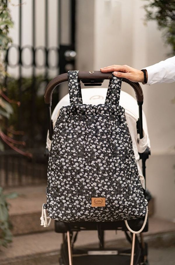 La Millou Ruksak za kolica La Millou PRETTY BLACK Plecak do wózka ortalionowy pikowany