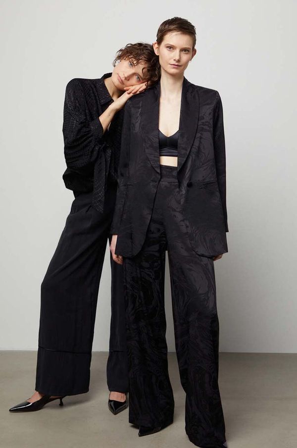 Answear Lab Sako Answear Lab boja: crna, jednoredno zakopčavanje, bez uzorka