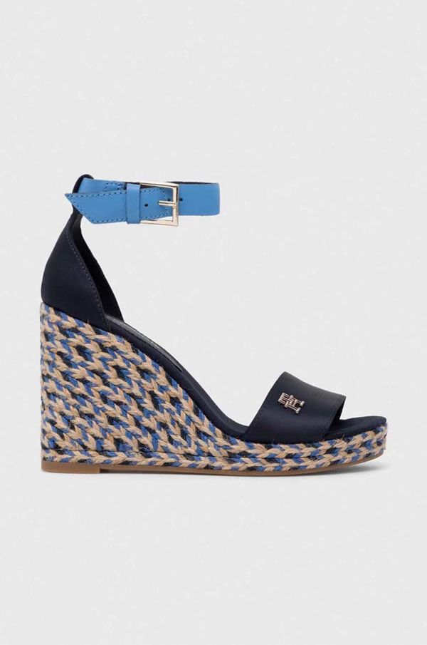 Tommy Hilfiger Sandale Tommy Hilfiger COLORFUL HIGH WEDGE SATIN SANDAL boja: tamno plava, FW0FW07914