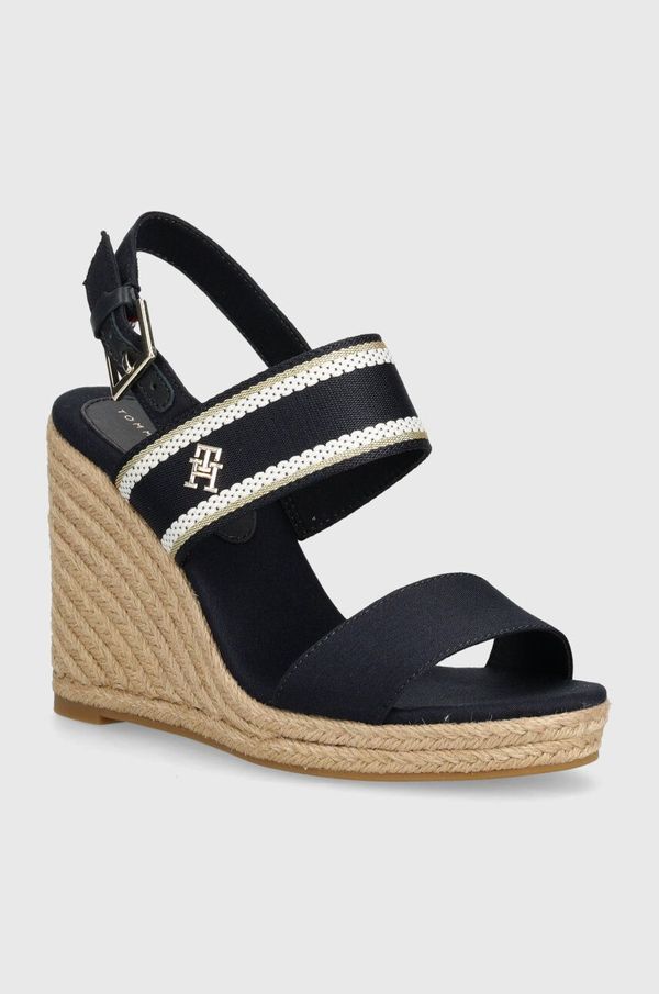 Tommy Hilfiger Sandale Tommy Hilfiger WEBBING HIGH WEDGE SANDAL boja: tamno plava, FW0FW08045