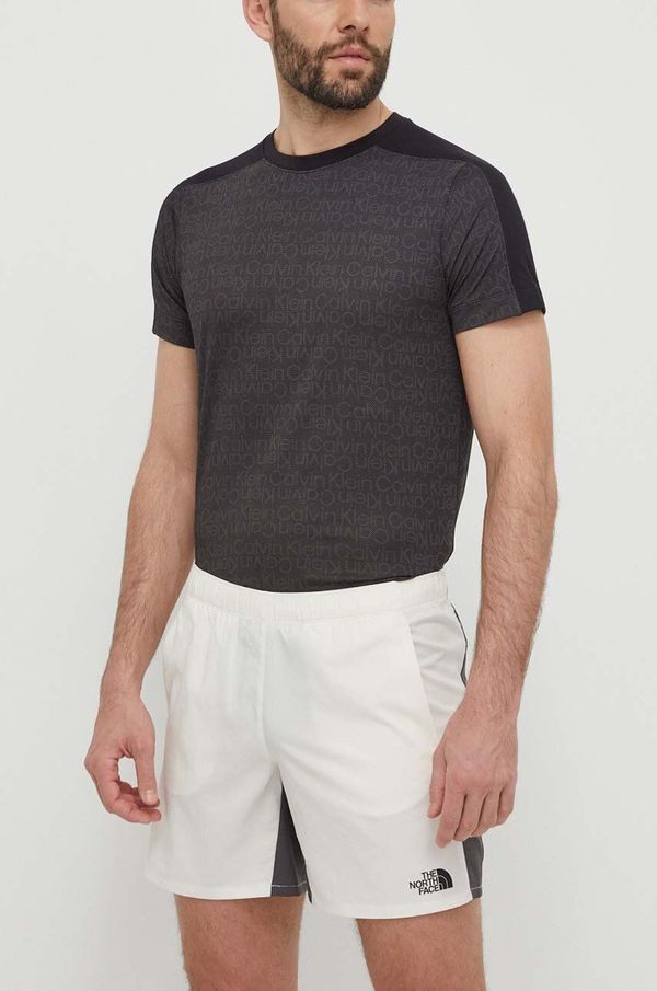 The North Face Sportske kratke hlače The North Face Mountain Athletics za muškarce, boja: bež, NF0A87JMXOF1