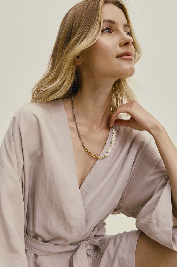 Answear Lab Srebrna ogrlica prevučena zlatom Answear Lab