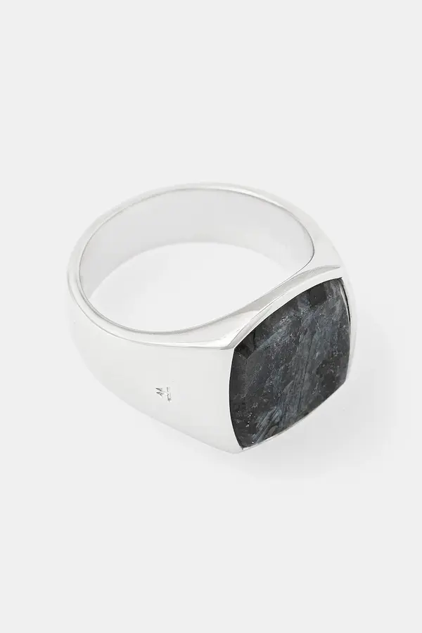 Tom Wood Srebrni prsten Tom Wood Cushion Larvikite (M)