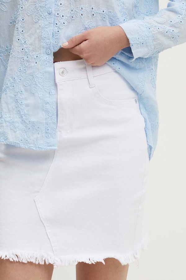 Answear Lab Suknja Answear Lab boja: bijela, mini, ravna