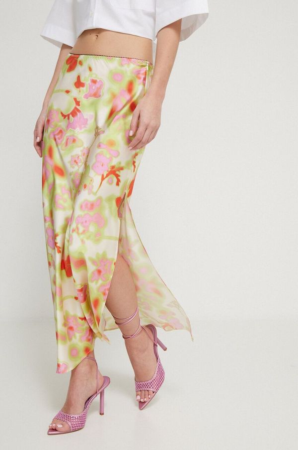 Hugo Suknja HUGO midi, širi se prema dolje