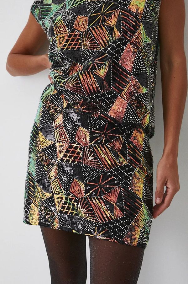 Medicine Suknja Medicine boja: crna, mini, ravna