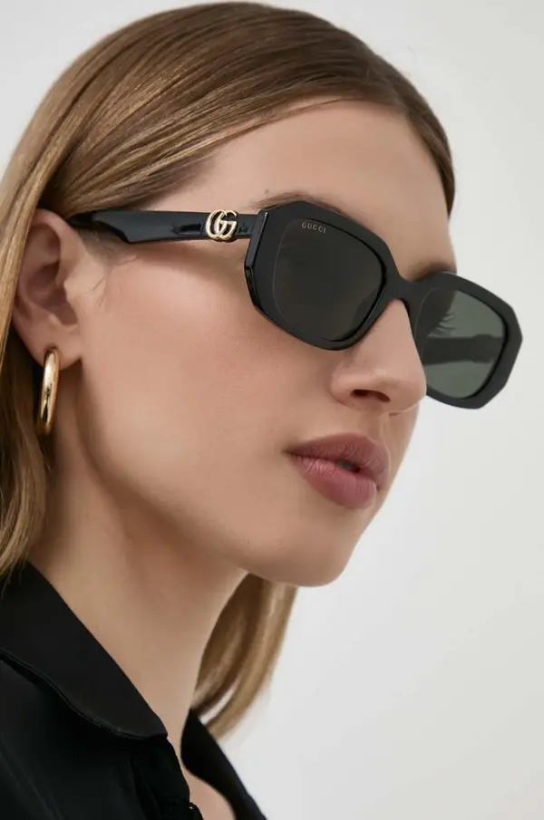 Gucci Sunčane naočale Gucci za žene, boja: crna