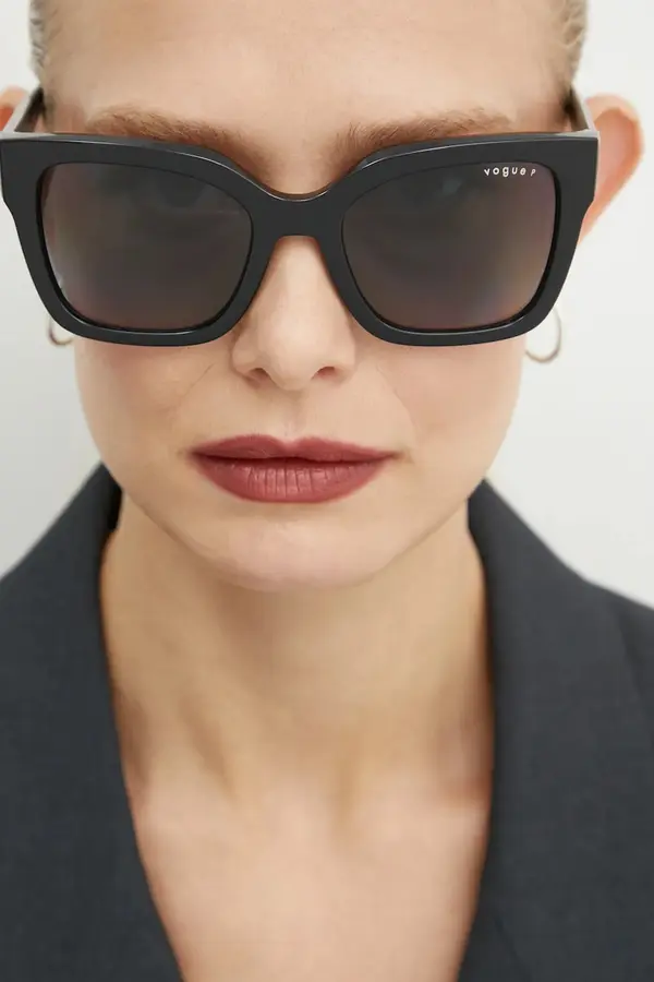 Vogue Sunčane naočale VOGUE