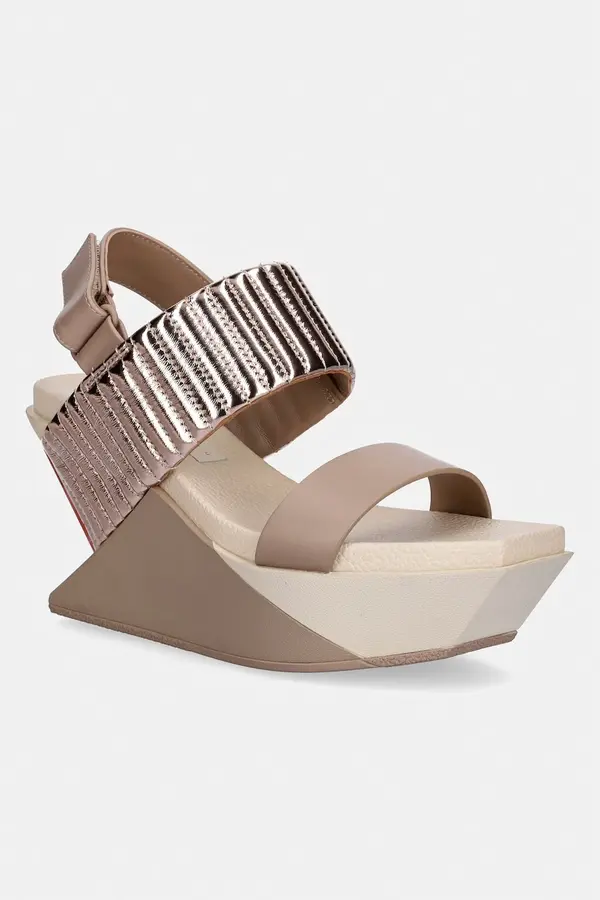United Nude United Nude sandale s klinastom potpeticom od kože Delta Wedge Puffier
