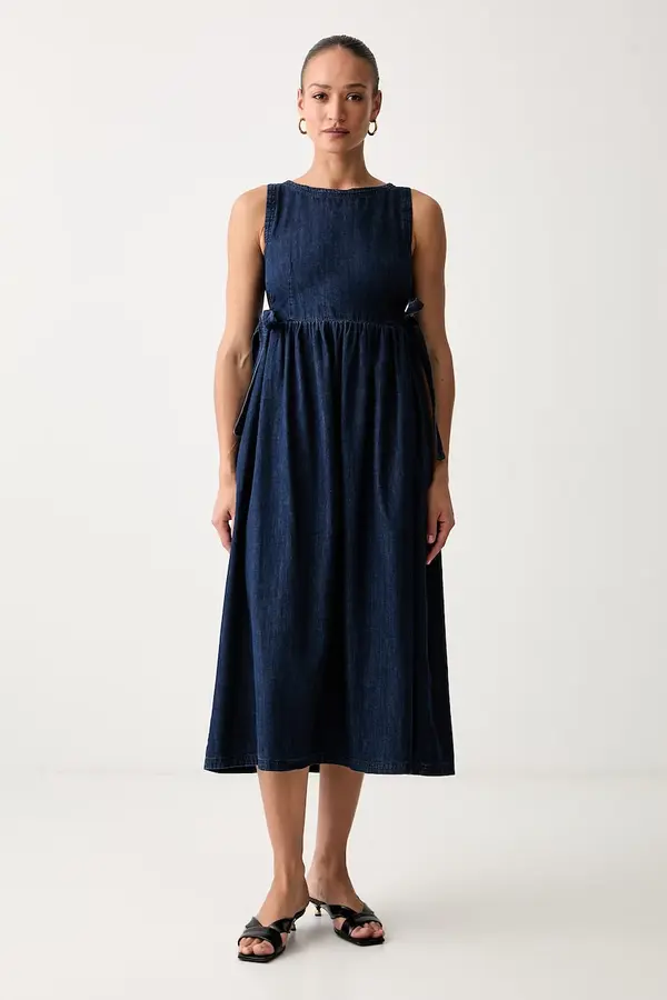 Weekend Max Mara Weekend Max Mara haljina A-kroja traper WKDABANO