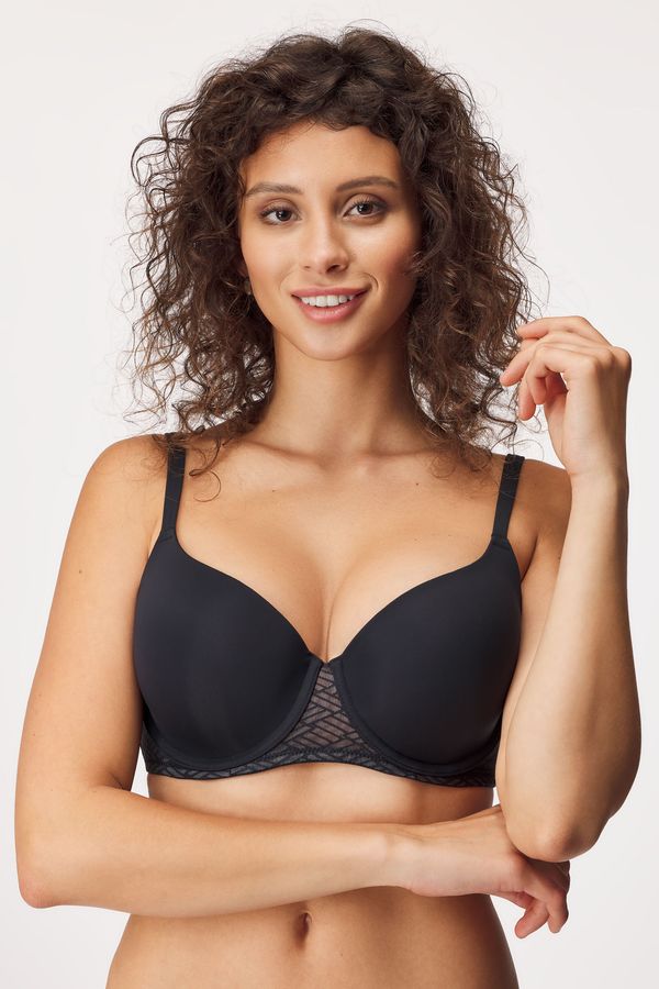 Dorina Grudnjak Leila I podstavljeni