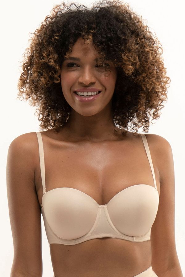 Dorina Grudnjak Michelle Bardot ECO podstavljeni