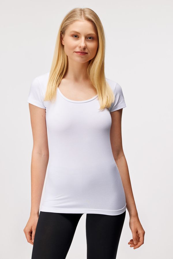 Jadea Ženska majica Belle s modalom