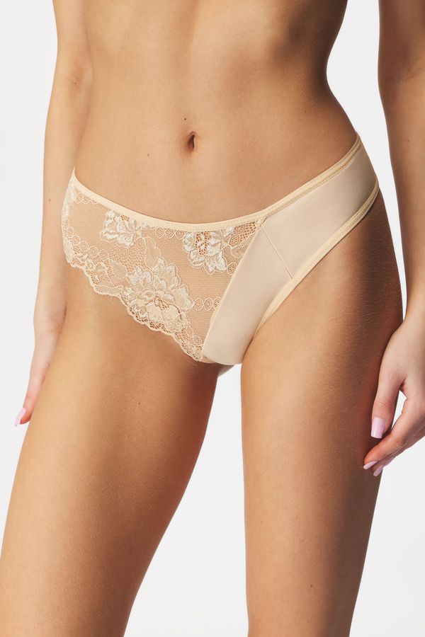 PariPari Tange Cleo II